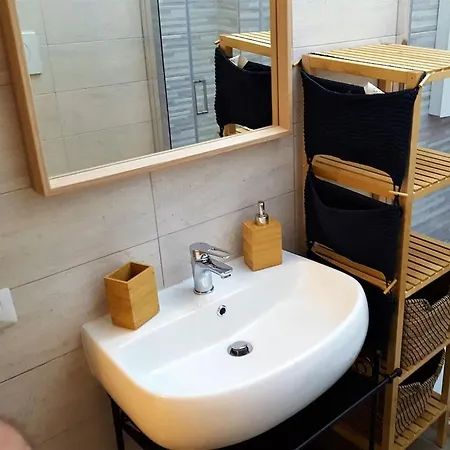 Narciso House - 7 Stops From Colosseo بيت للعطل روما