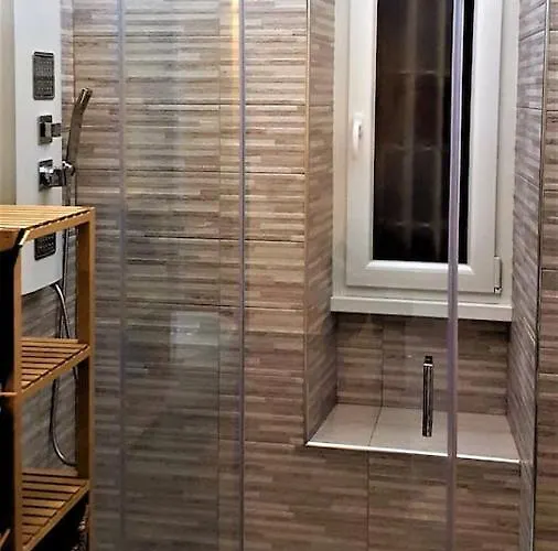 Narciso House - 7 Stops From Colosseo 罗马